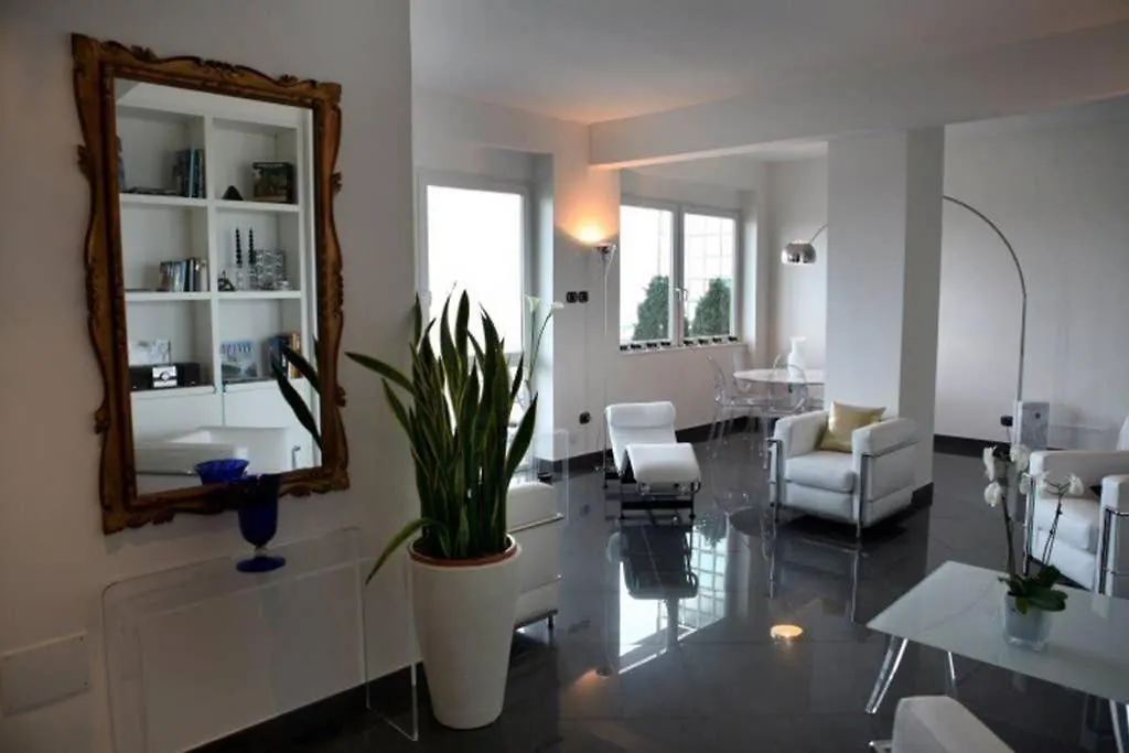 Attico Grattacielo Appartement Rimini Italië